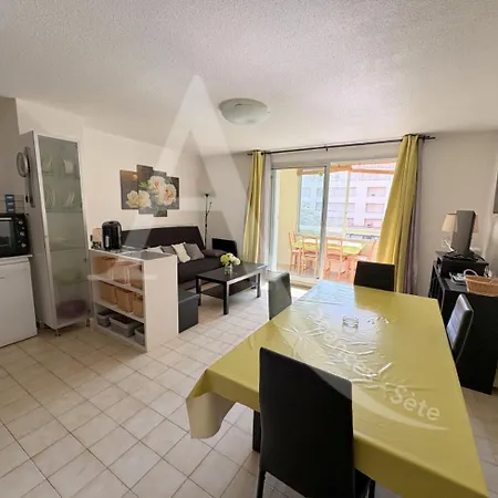 Appartamento Qartier Villeroy Vue Sur Canal A Proximite Des Plages, Piscine, Bus Avec Stationnement